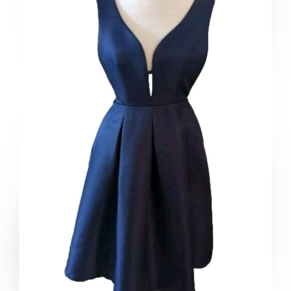 Lulu's V-neck Party Dress Navy Blue Sleeveless XS